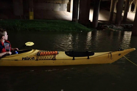 Fear of the Dark | Downtown Houston Night Kayak Guided Tour