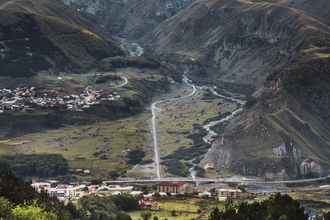 From Tbilisi: 2-Day Kazbegi Tour with Overnight Stay
