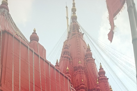 Visita os 3 maiores templos de BenaresVisita os 3 templos simbólicos de Benares