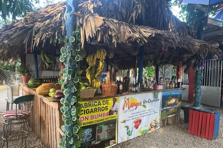 Puerto Plata: El Gallo Ecolodge Day Pass with Lunch