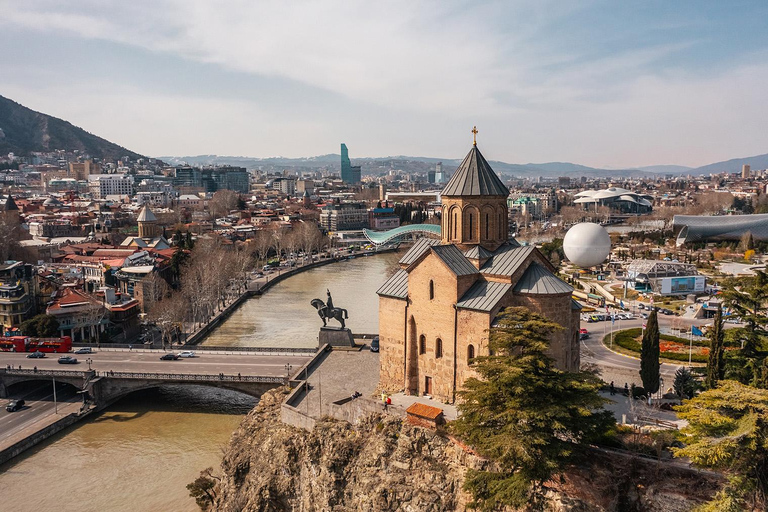 Tbilisi: Old Town Treasures Guided Walking Tour