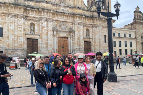 Walking Tour: Arte, historia, sabores y tradición.