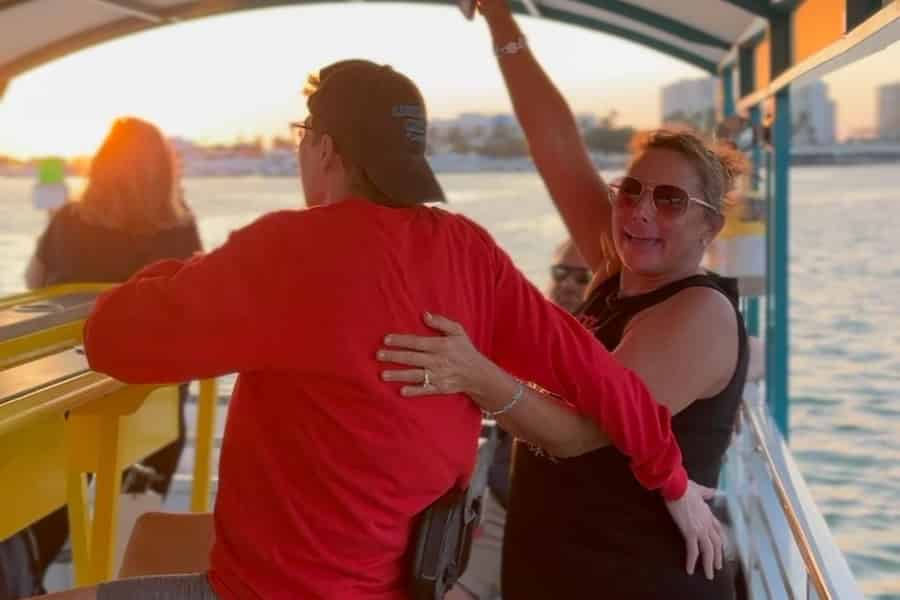 Clearwater Beach: Abendliche Bootsfahrt mit Delfinbeobachtung (BYOB). Foto: GetYourGuide Clearwater Beach: Abendliche Bootsfahrt mit Delfinbeobachtung (BYOB). Foto: GetYourGuide