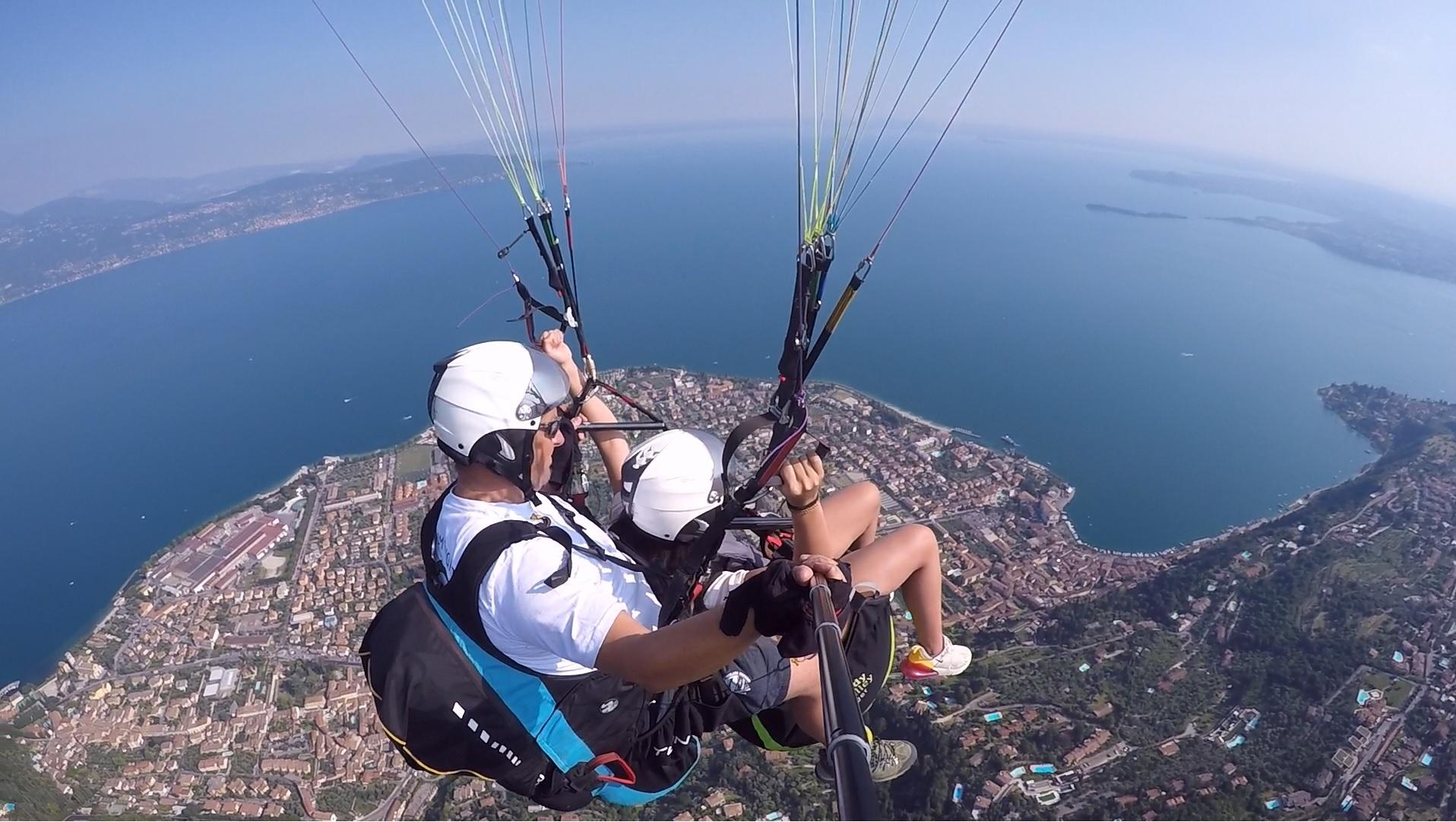 Toscolano, Gardasee: Tandem-Gleitschirmflug