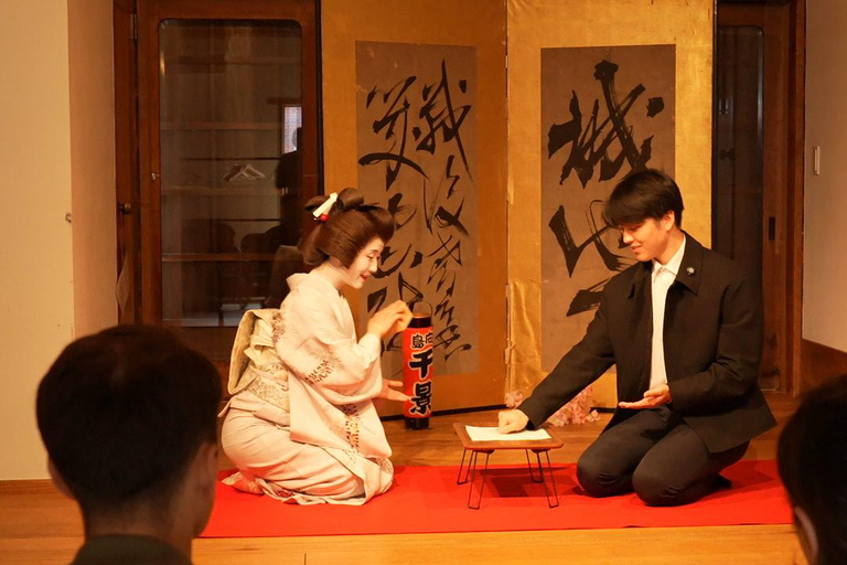 Tokyo: 1 Hour Geisha Show Experience in Asakusa