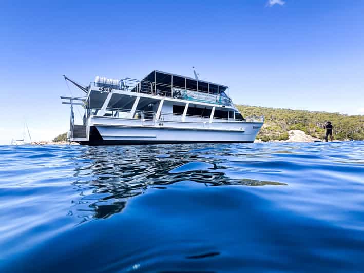 Welshpool: Wilsons Promontory Nature and Wildlife Day Cruise