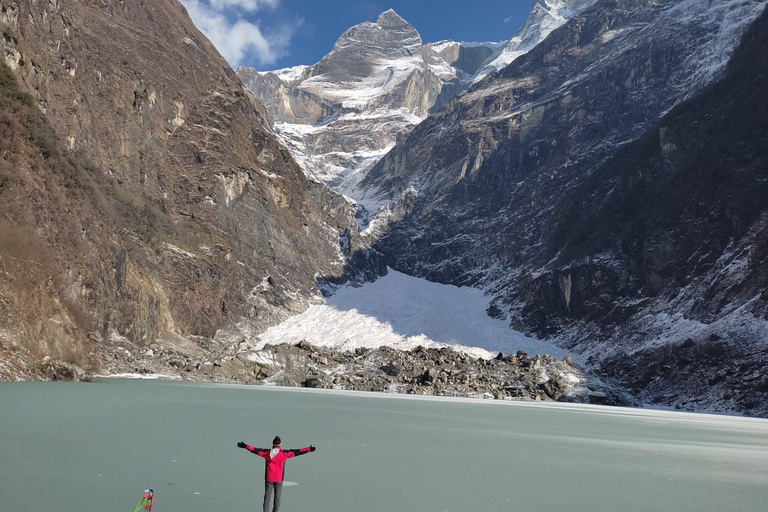 Från Pokhara: 3-dagars Kapuche Glaciärsjövandring