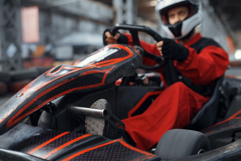 Krakau: Indoor-Go-Karting (24-Minuten-Rennen)