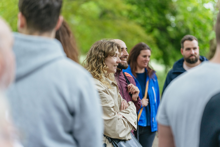 Londra: Passeggiata dei fantasmi e giro in barca sul TamigiPasseggiata con i fantasmi e giro in barca sul Tamigi in inglese