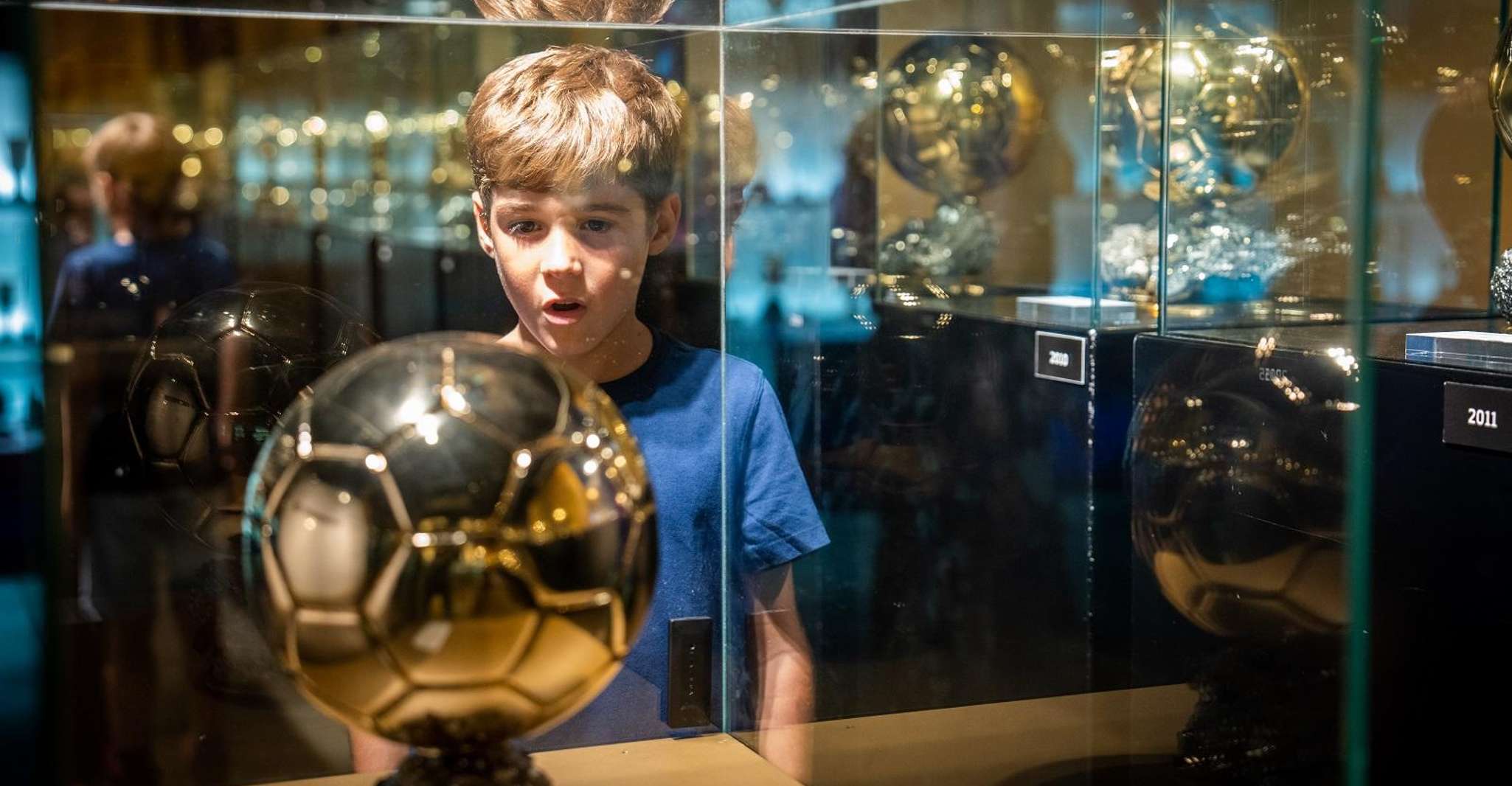 Barcelona Hop-On Hop-Off Bus and FC Barcelona Immersive Tour