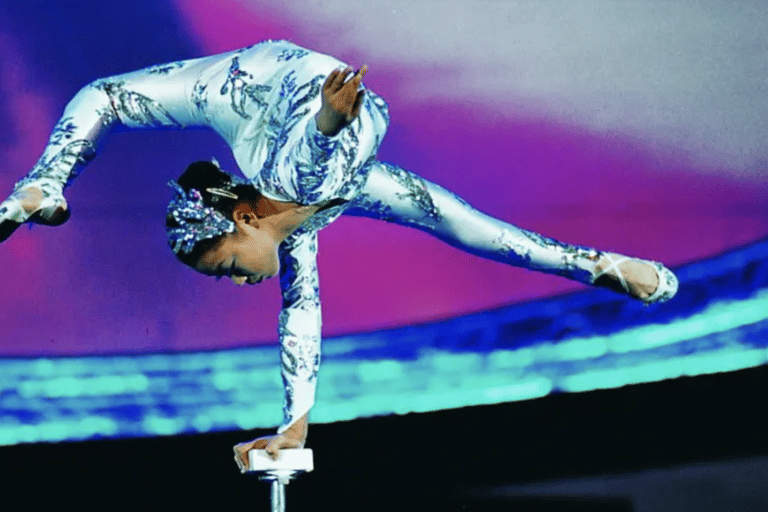 Beijing: Acrobatenshow, Parelmarkt &amp; Peking Eend Diner