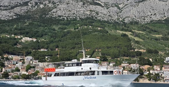 Ab Baška Voda: Bootsfahrt nach Hvar und Brač mit Mittagessen