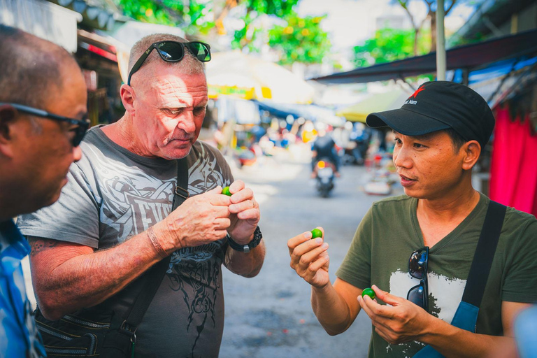 Da Nang: Corso di cucina e crociera sul fiume Han con trasferimentoHoi An ritiro+ritorno Vietn. Corso di cucina + mercato + crociera