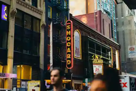 Broadway die Tour: NYC's Immersive Historic Rundgang Tour