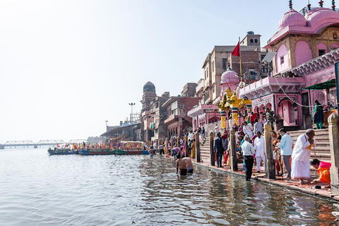 Depuis Agra : Excursion d&#039;une journée à Mathura et Vrindavan en voitureDepuis Agra : Excursion en voiture à Mathura et Vrindavan