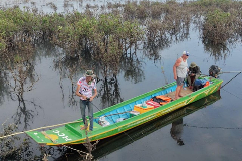 Siem Reap: 2-Day Tonlé Sap Fishing Tour, Overnight Stay in a Floating Village Siem Reap: 2-Day Tonle Sap Fishing Tour, Overnight Stay in a Floating Village