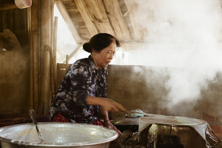 Da Nang: Rice Paper-Making in Tuy Loan Ancient Village