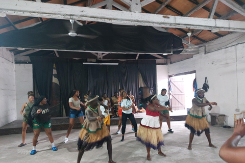 Accra: Drumming, Singing, and Dancing Workshop ACCRA: Drumming, Singing, and Dancing Workshop