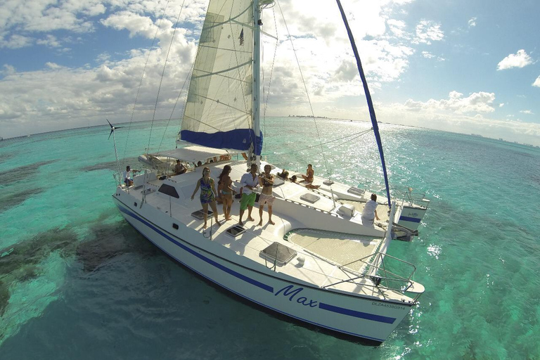 Isla mujeres 7 heures de catamaran avec plongée en apnée