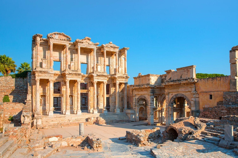 From Istanbul: 2-Day Ephesus & Pamukkale Tour with Flights