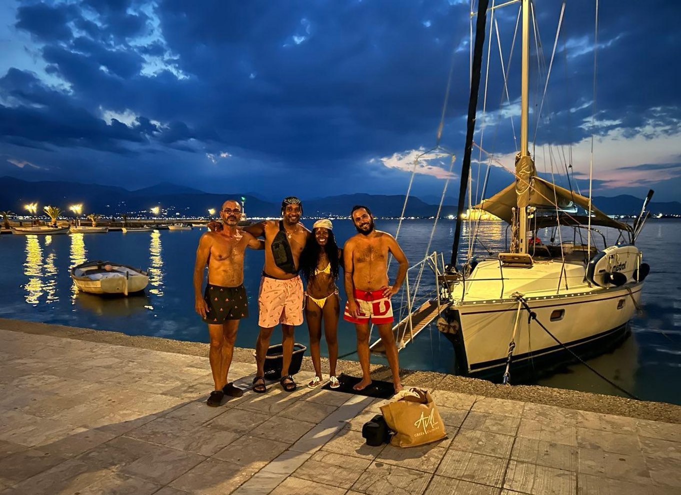 Nafplio Sun Sail Cruises | halvprivat halvdag | med måltid