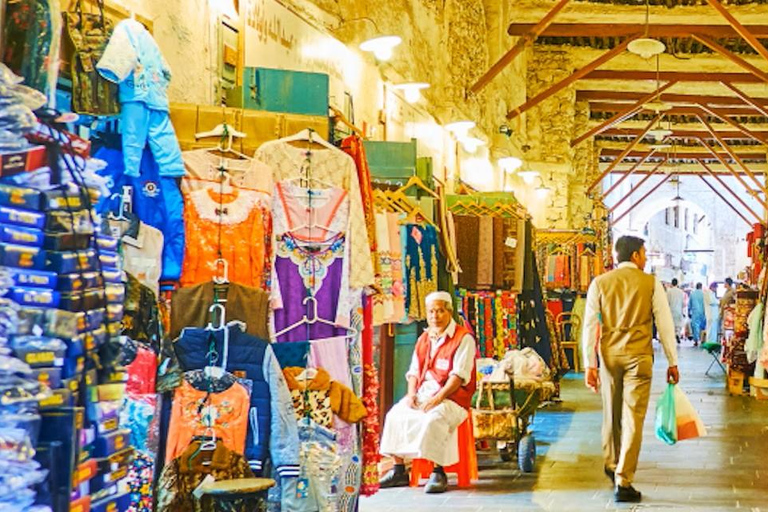 Doha: Souq Waqif Market Guided Tour with a Private Transfer