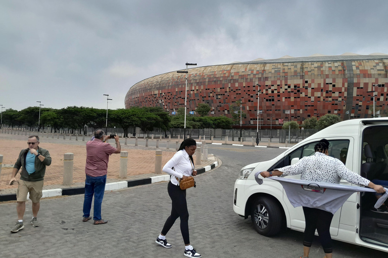 Excursão guiada de meio dia por Joanesburgo e Soweto