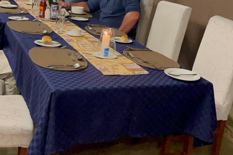 恩戈罗恩戈罗至吉力马扎罗山麓2日经济之旅恩戈罗恩戈罗至马特鲁尼和咖啡之旅（2 天经济之旅）