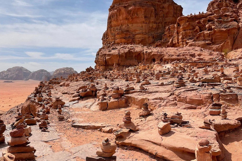 Excursão de 1 dia em jipe - Almoço - Destaques do deserto de Wadi Rum