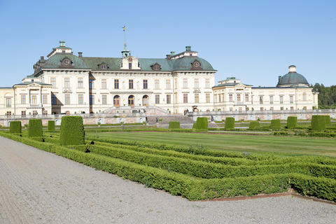 Wycieczka promem z pominięciem kolejki do Pałacu Drottningholm w Sztokholmie6-godzinny: Pałac Drottningholm i Pawilon Chiński promem