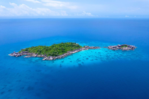 Phuket: Similan Islands Speedboat Tour with Lunch