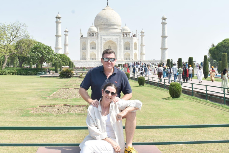 From Delhi: Sunrise Taj Mahal and Agra Fort Private Day Trip Private Tour from Delhi with Car, Driver, and Guide Only