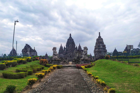 Yogyakarta: jomblang grot& prambanan zonsondergang met lokale gidsYogyakarta: jombalng grot en prambanan tempel