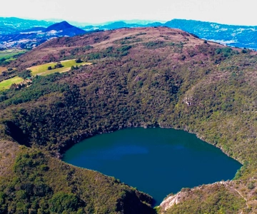 Guatavita Sacred Lake Tour & Casa Loca Shared Tour