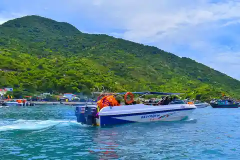 Excursión Diaria: Isla Cham en lancha rápida desde Danang
