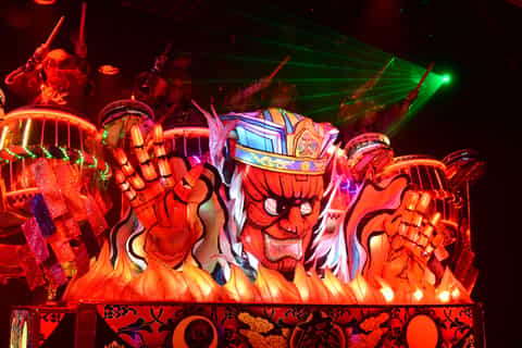 Tokyo: Legendary Light and Sound Show with Meal and Drinks