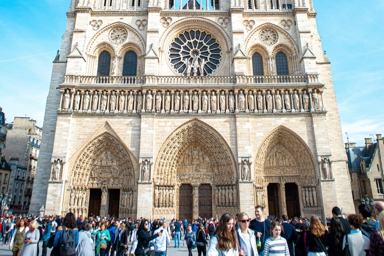 Paris: Notre-Dame Cathedral Guided Tour Notre-Dame Cathedral Guided Tour in English