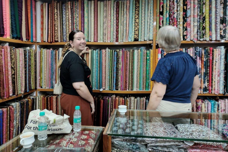 Delhi: tour de diseñadores y talleres ocultosDelhi: tour de moda y talleres ocultos