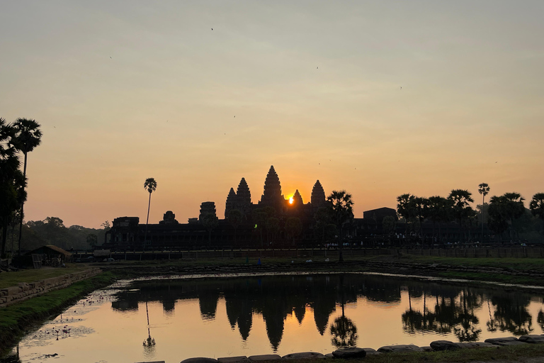 Visite en petit groupe au lever du soleil sur Angkor Wat à Siem Reap