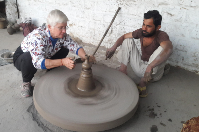 Tour a pie por el pueblo de Salawas: vive el auténtico Rajastán.Tour a pie por el pueblo de Salawas: vive el auténtico Rajastán