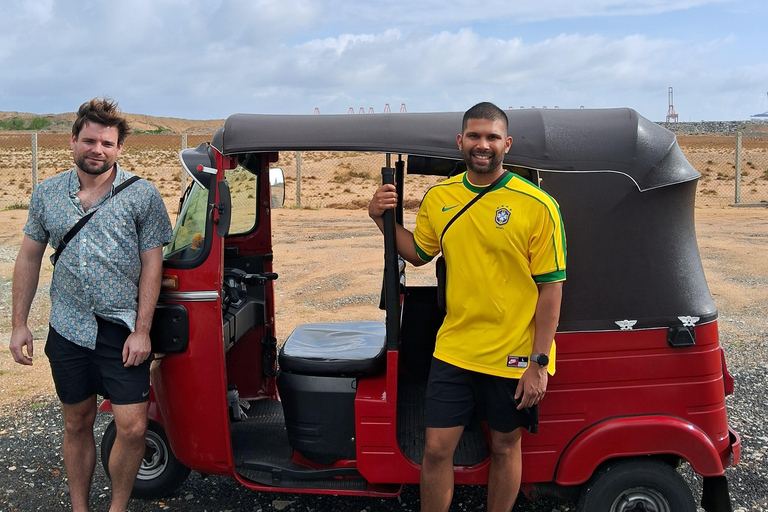 Colombo: Guía local con tour de la ciudad de Colombo en Tuk Tuk