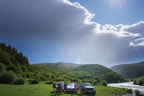 Tirana: Private SUV Tour with Dajti Mountain Visit