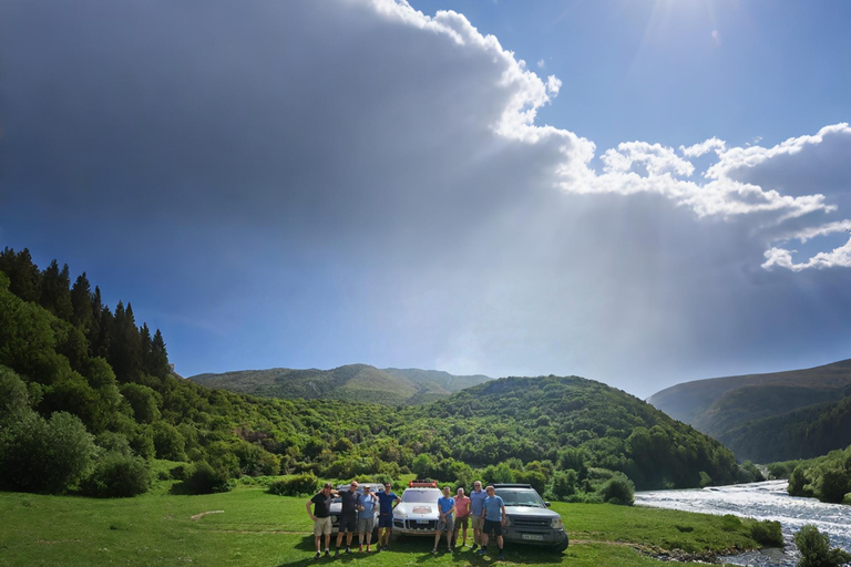 Tirana: Private SUV Tour with Dajti Mountain Visit