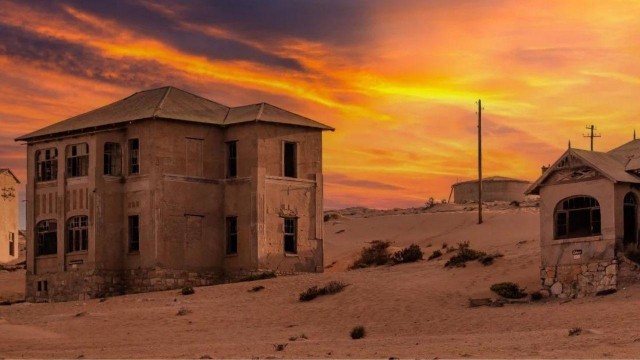 Visit Kolmanskop An Audio Tour of Namibia’s Ghost Town in Luderitz