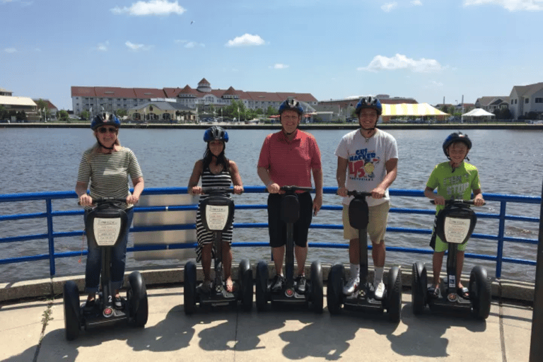 Sheboygan: Segway Tour with Lighthouse and Shipwreck Sites