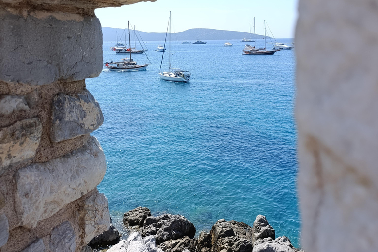 Walking tour of Halicarnasos & Bodrum St Peter"s castle
