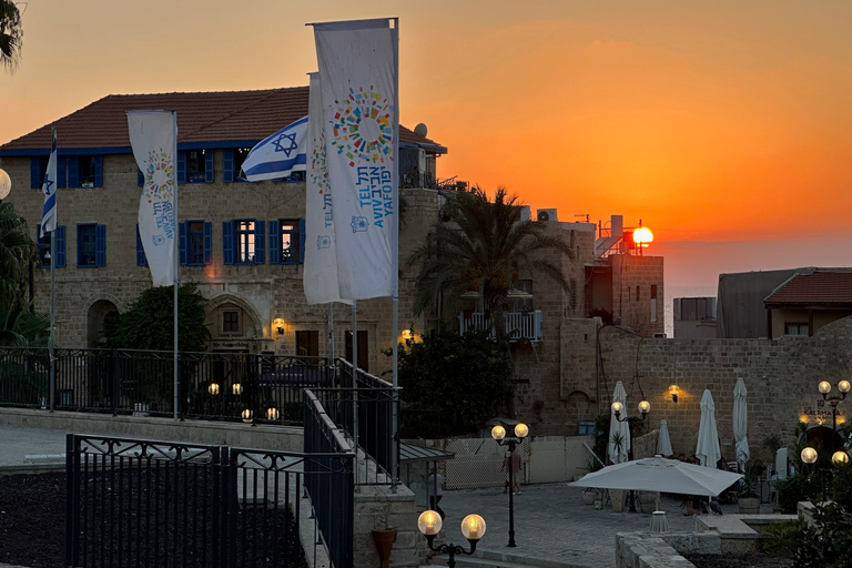 Tel Aviv: tour a piedi della città vecchia di Jaffa, del porto e del mercato delle pulciTour per piccoli gruppi