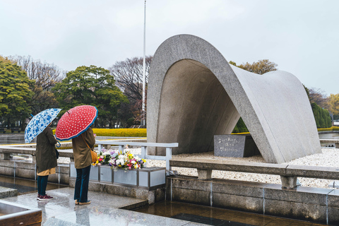 From Osaka/Kyoto: Hiroshima and Miyajima UNESCO Private Tour