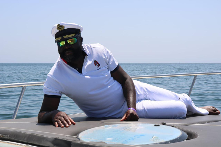 Agadir: Private Boat Cruise with Snacks and Drinks