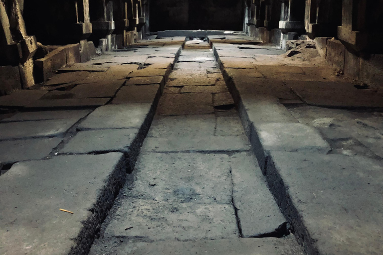 Yerevan: Silk Road Jeep Tour with Lake Sevan & Noravank